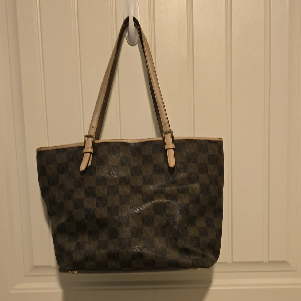 Michael Kors Checkered Tote - Black and Tan - Picture 4 of 16
